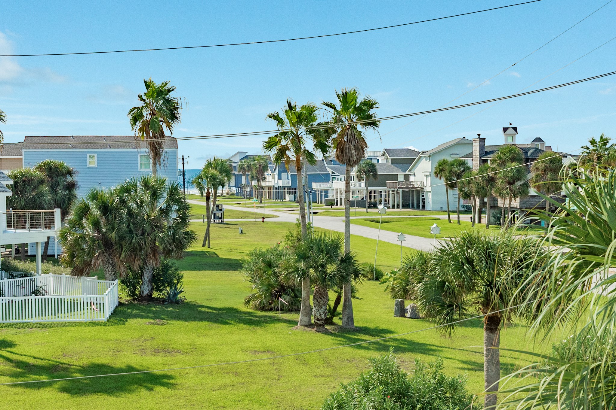 301 Jean Lafitte Cove, Galveston, TX 77554
