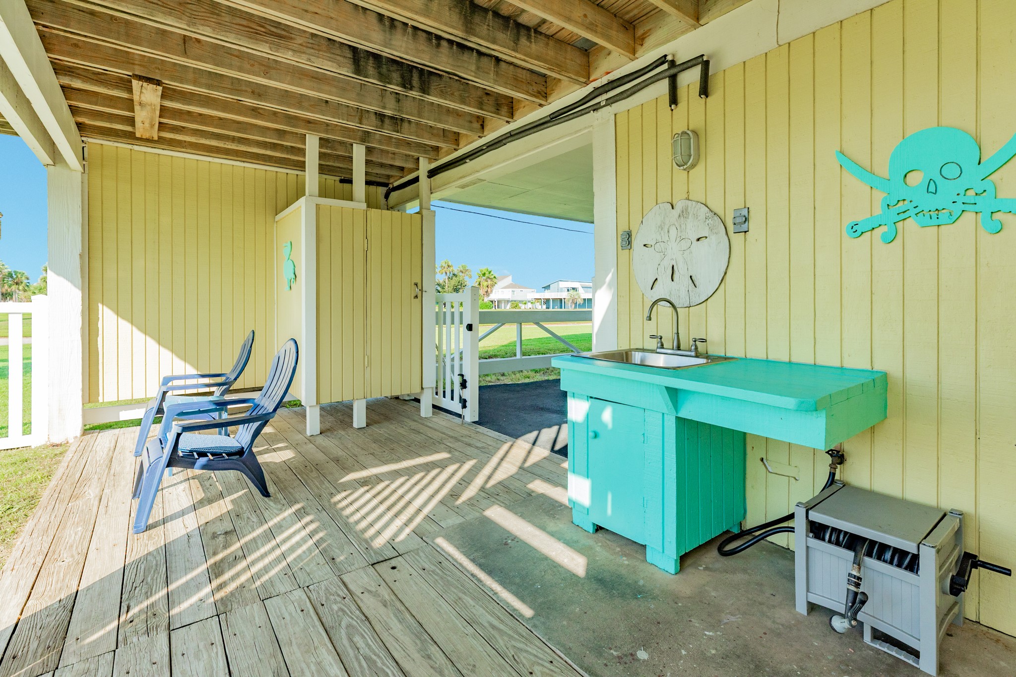 301 Jean Lafitte Cove, Galveston, TX 77554