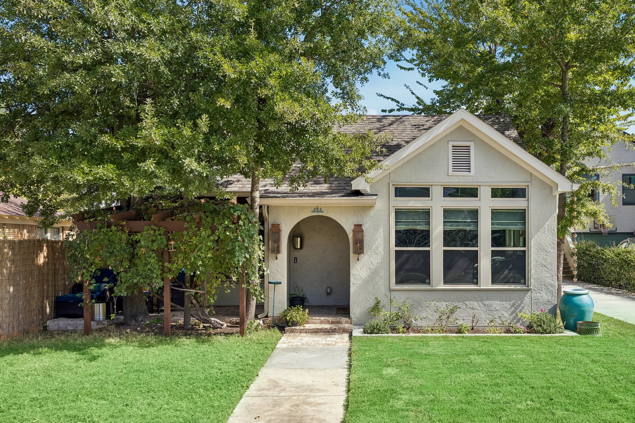 542 Granberry Street, Houston, TX 77007 542 Granberry Street, Houston, TX 77007