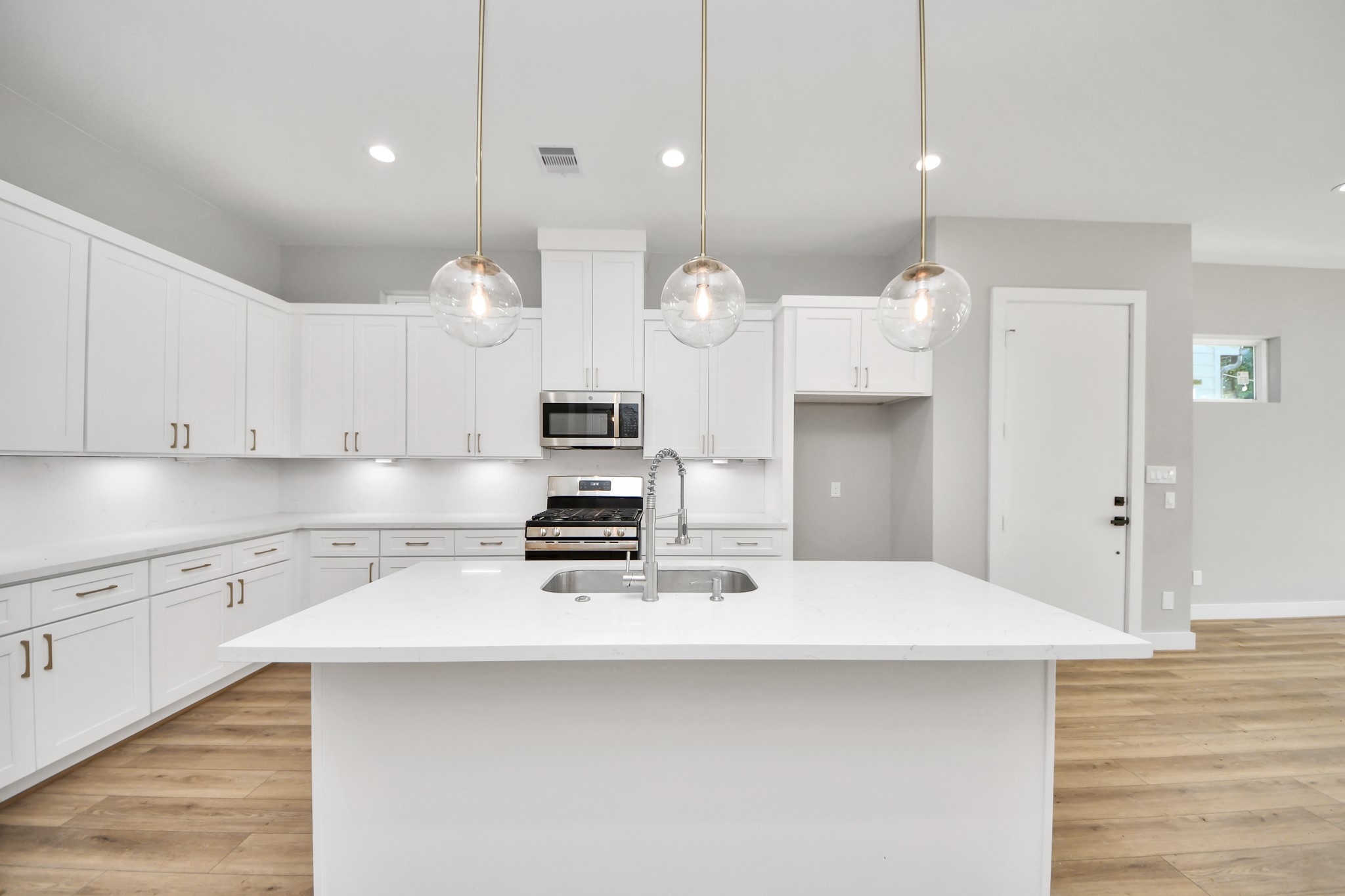 6411 Goforth Street, Houston, TX 77021 6411 Goforth Street, Houston, TX 77021