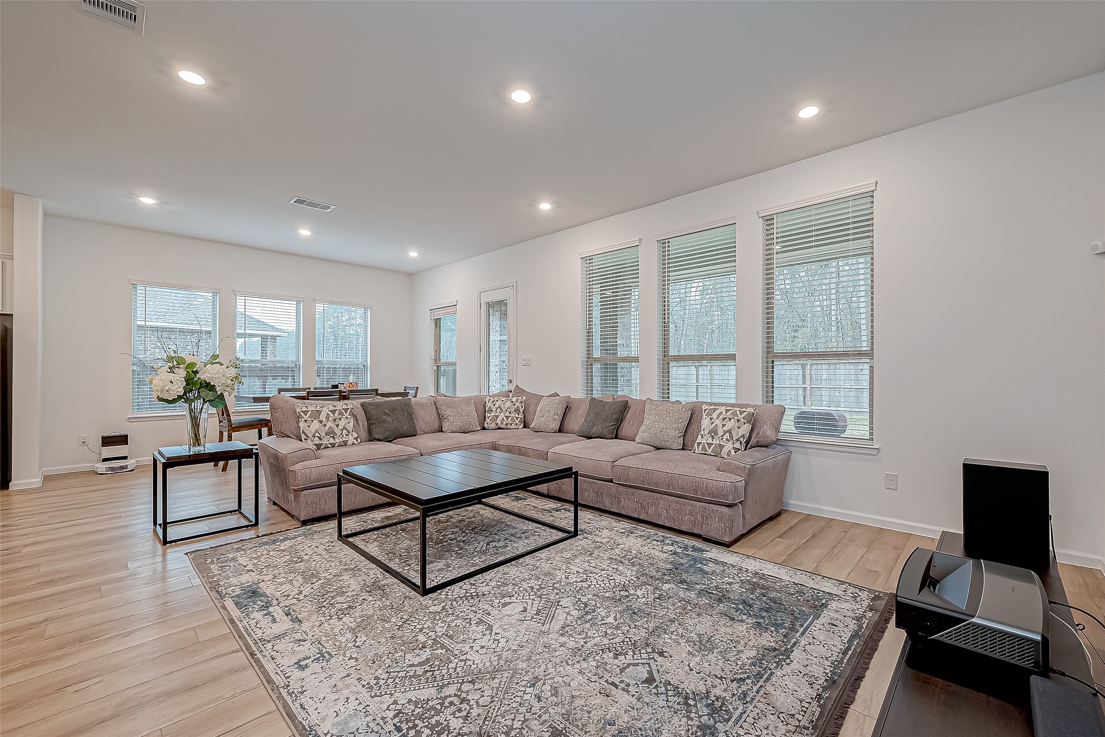 23722 Canolo Grove Lane, New Caney, TX 77357