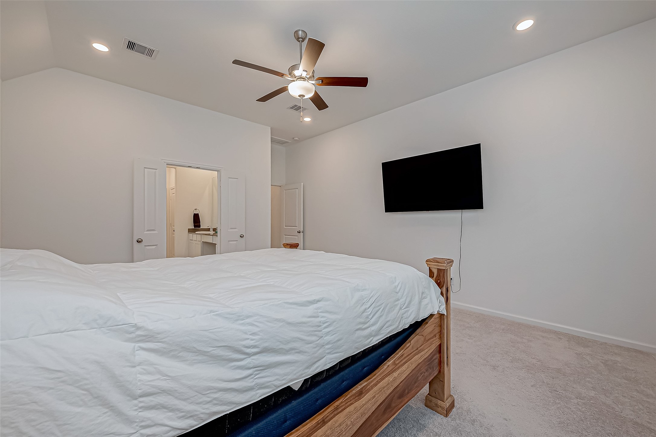23722 Canolo Grove Lane, New Caney, TX 77357