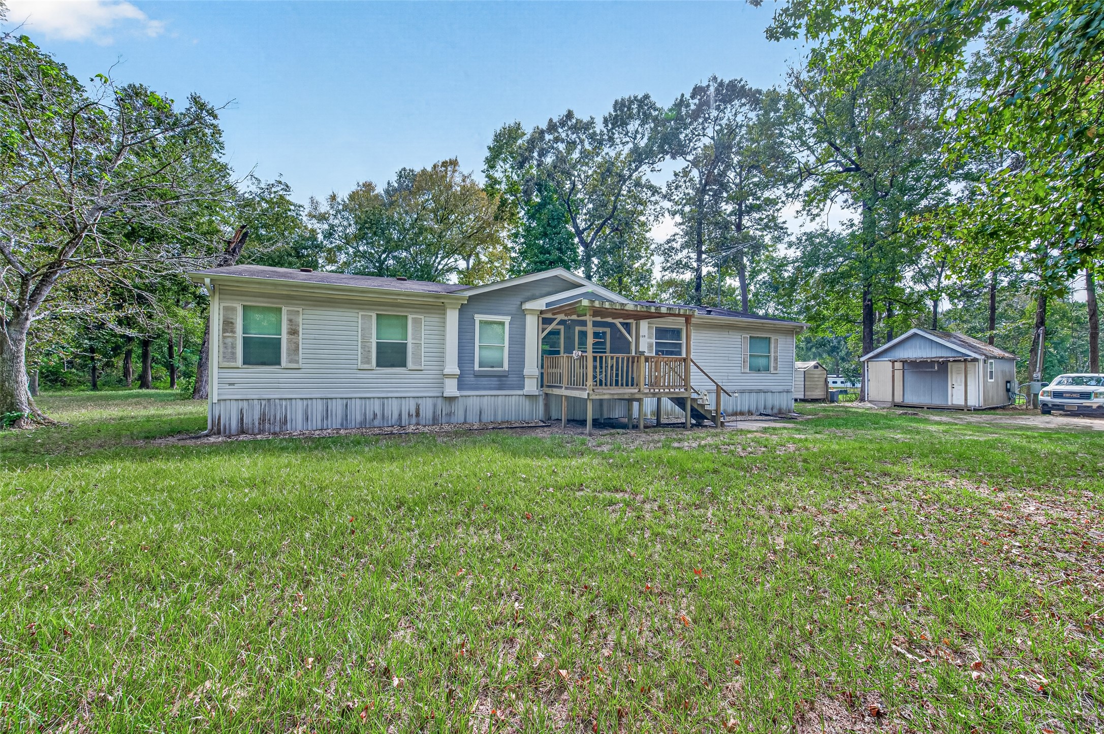 189 Hall Drive S, Montgomery, TX 77316 189 Hall Drive S, Montgomery, TX 77316