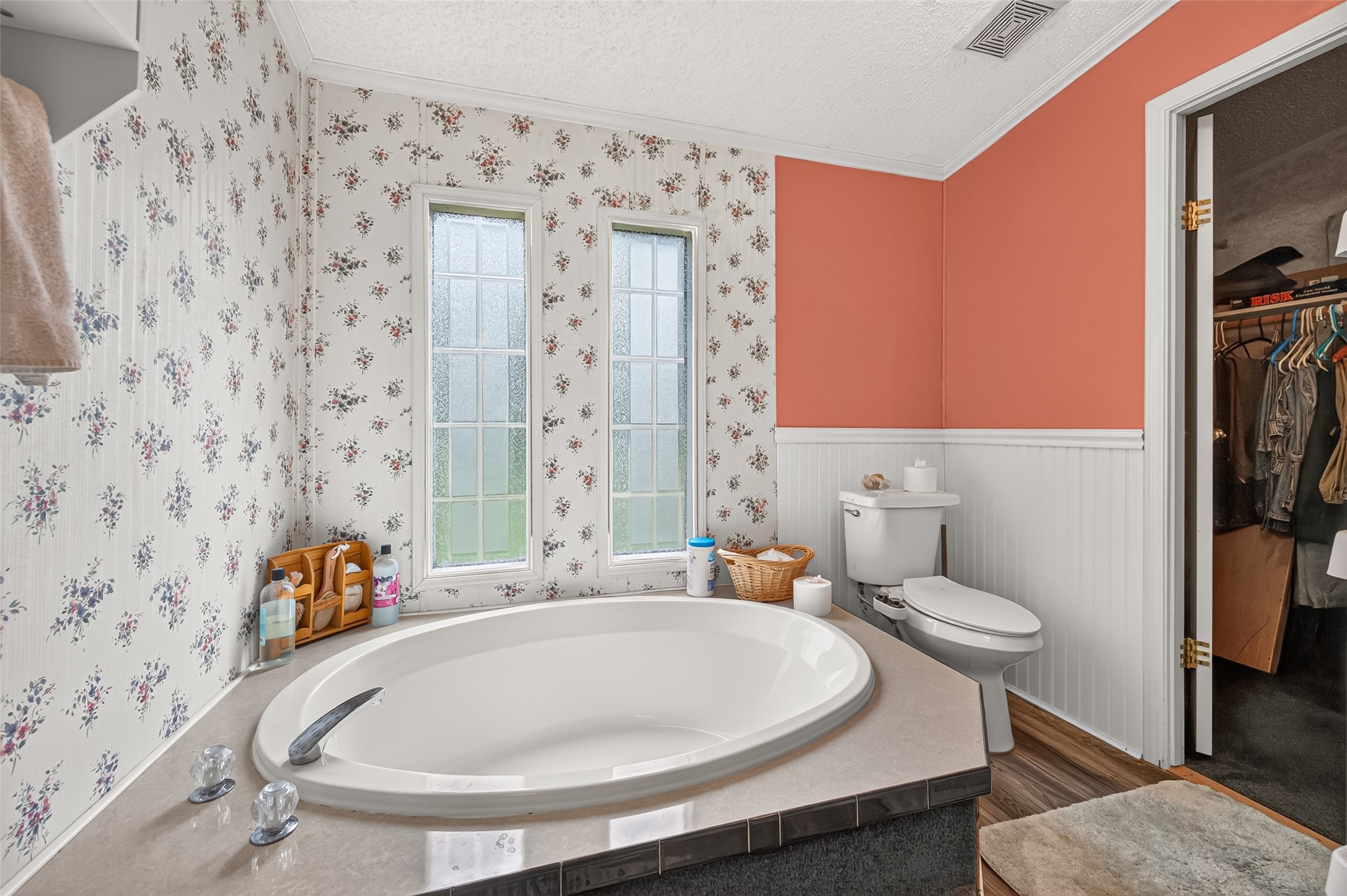 189 Hall Drive S, Montgomery, TX 77316