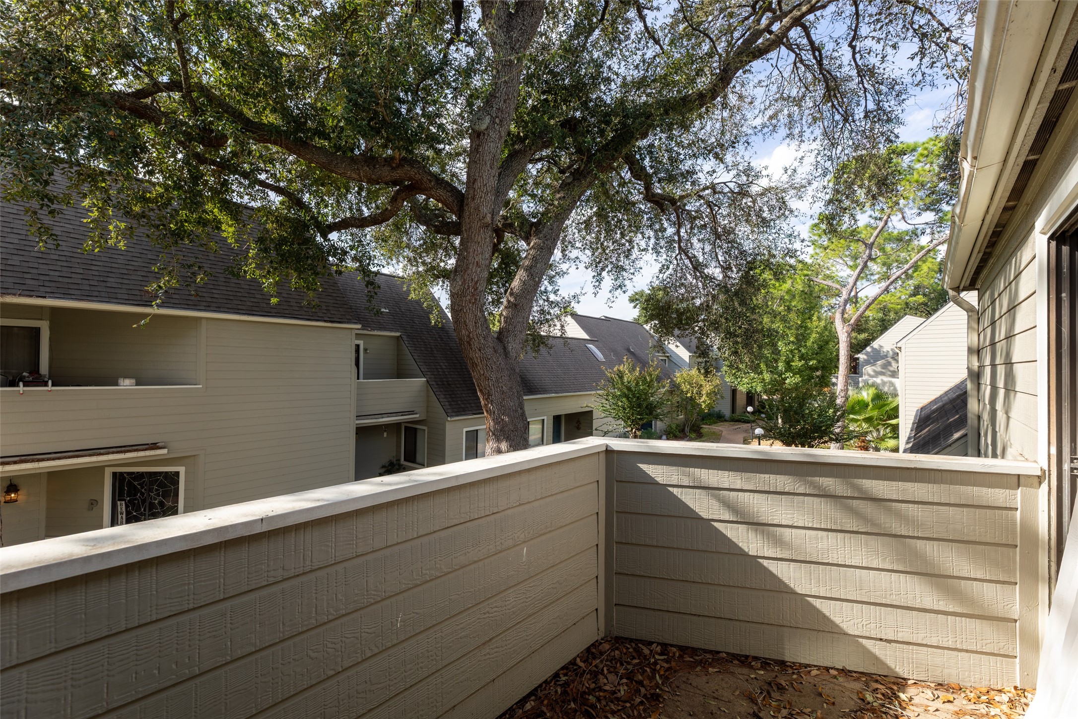 12839 Briarwest Circle, Houston, TX 77077