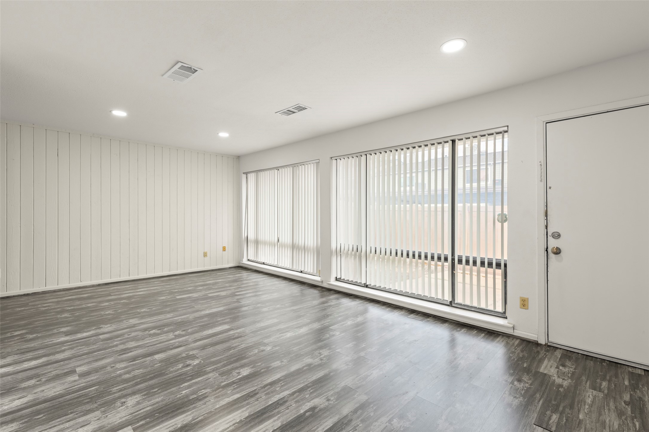 12839 Briarwest Circle, Houston, TX 77077