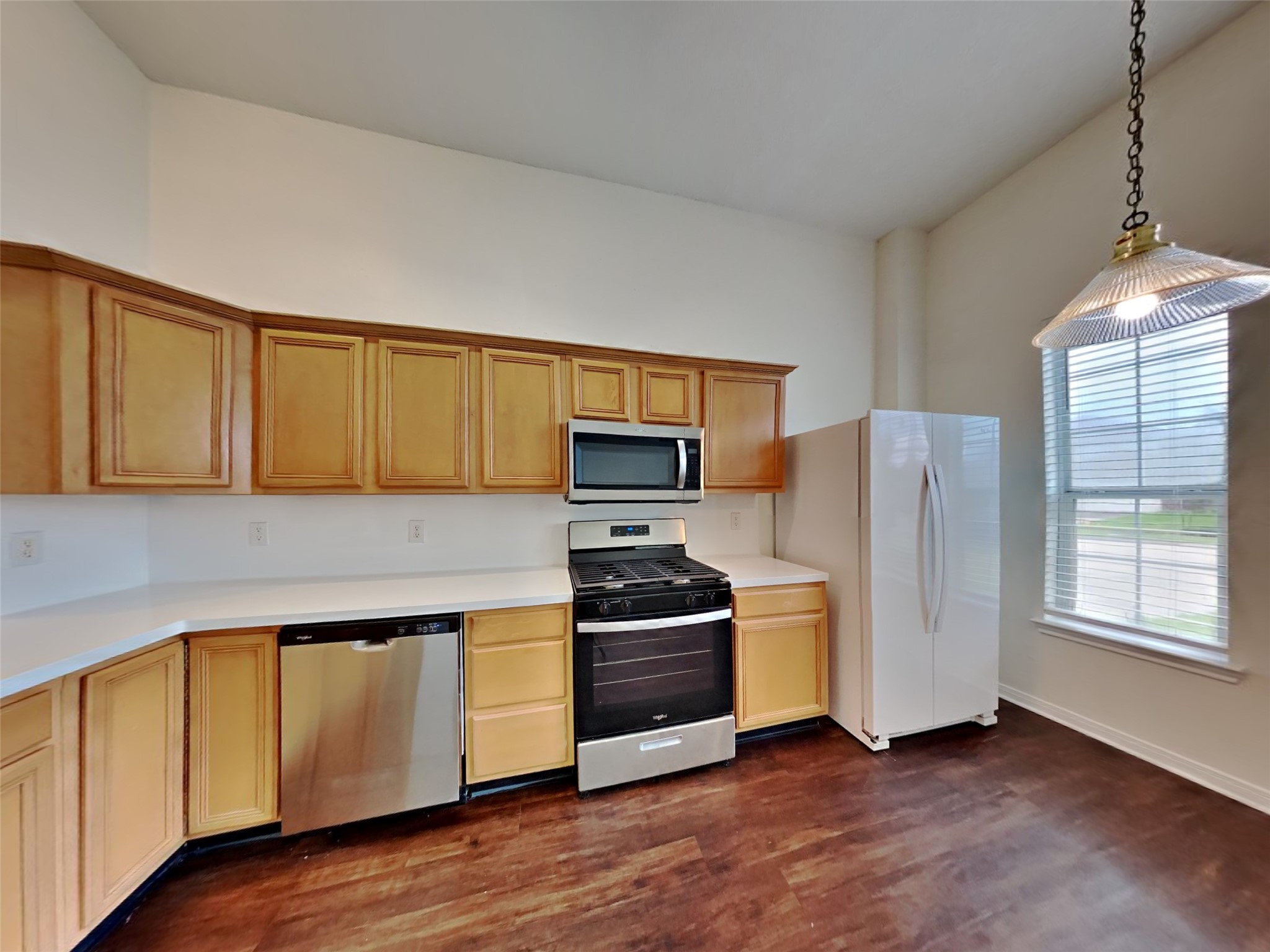 311 Green Isle Avenue, Dickinson, TX 77539