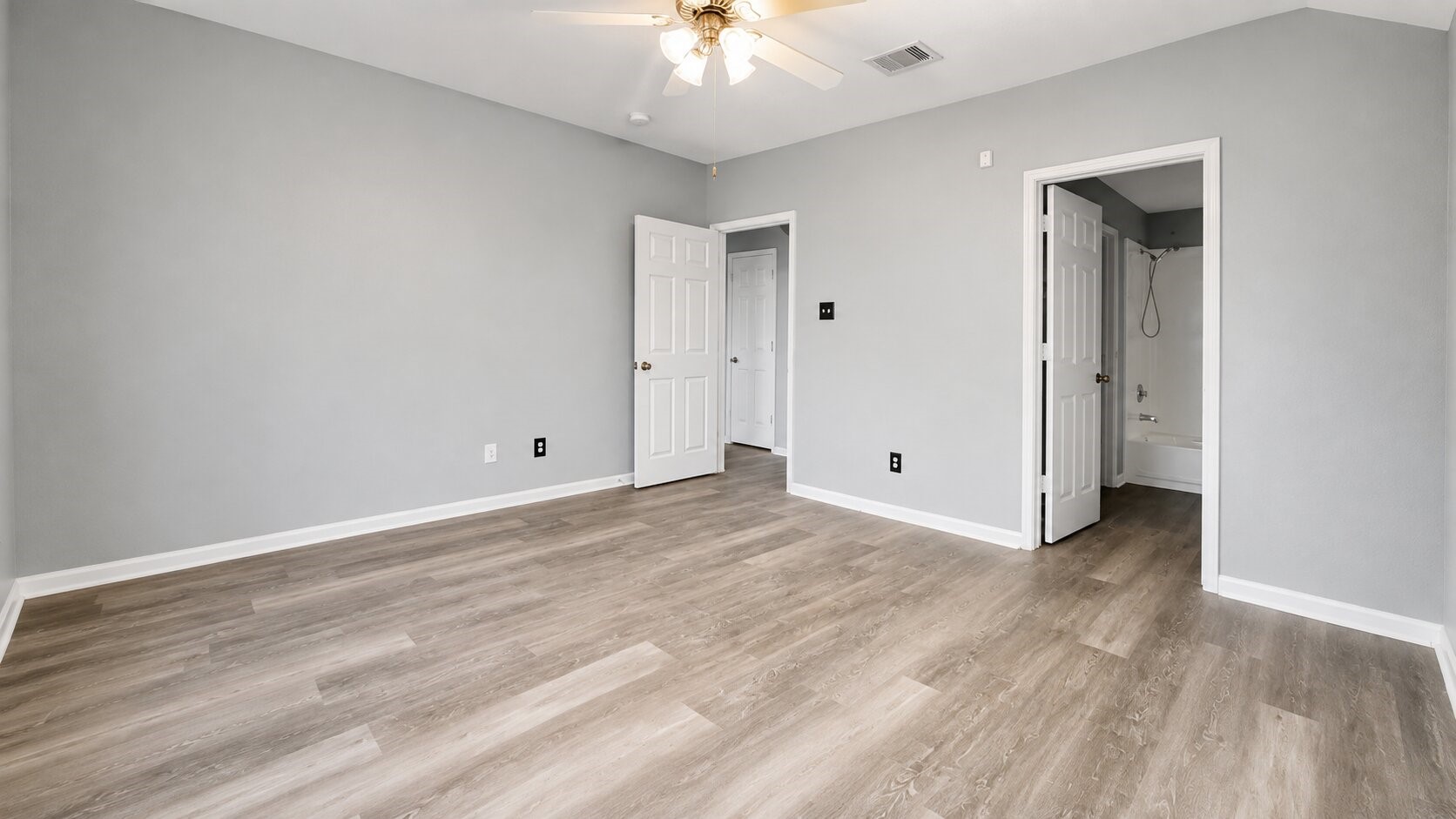 4031 Raspberry Court, Dickinson, TX 77539