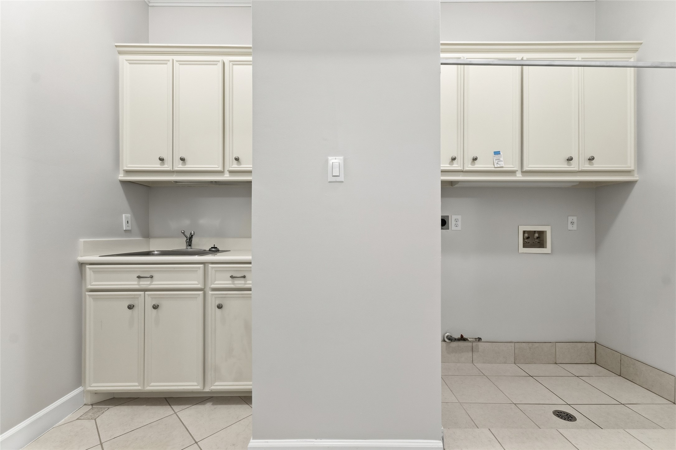 5910 Lake Street, Houston, TX 77005