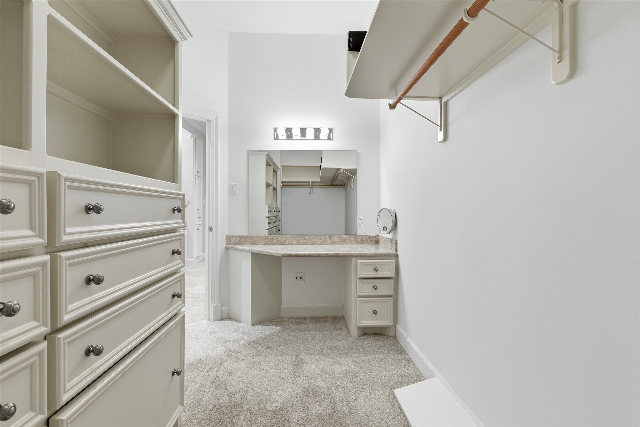 5910 Lake Street, Houston, TX 77005