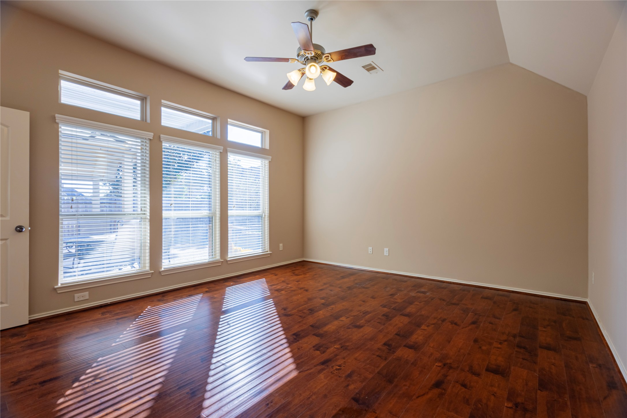 21819 OLEASTER SPRINGS Lane, Richmond, TX 77469