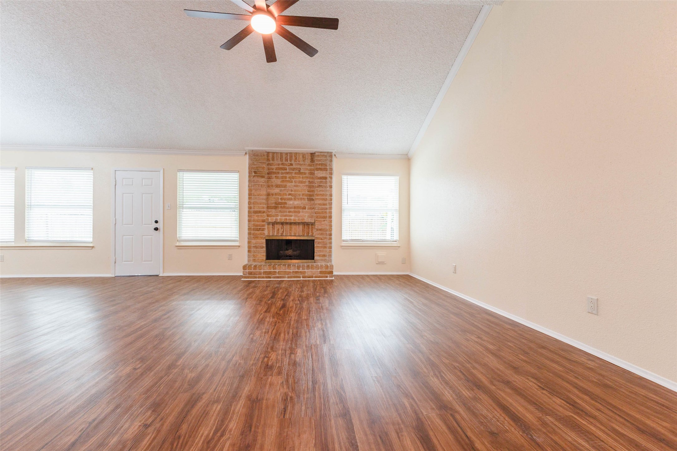 5614 Briarwood Forest Drive, Houston, TX 77088