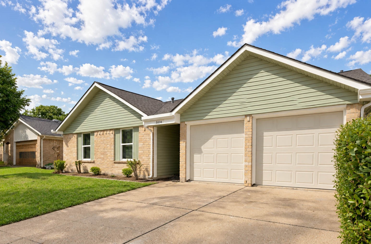 5614 Briarwood Forest Drive, Houston, TX 77088 5614 Briarwood Forest Drive, Houston, TX 77088