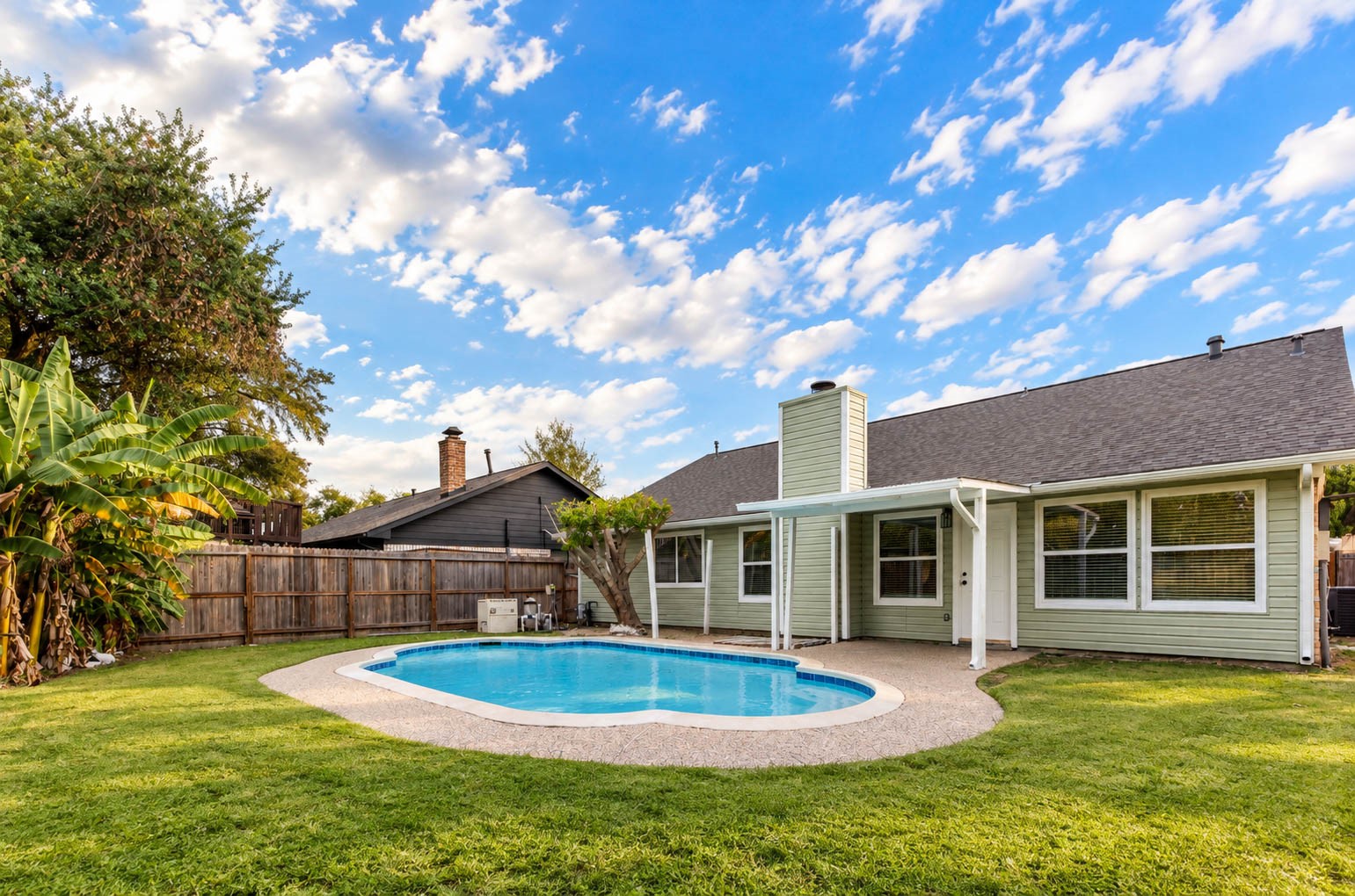 5614 Briarwood Forest Drive, Houston, TX 77088