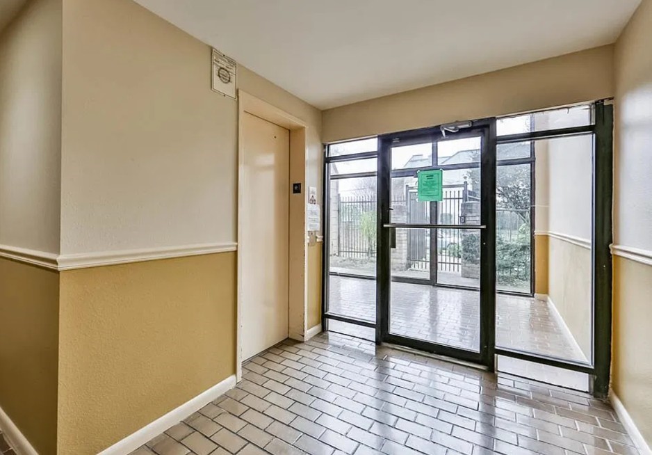 Elevator