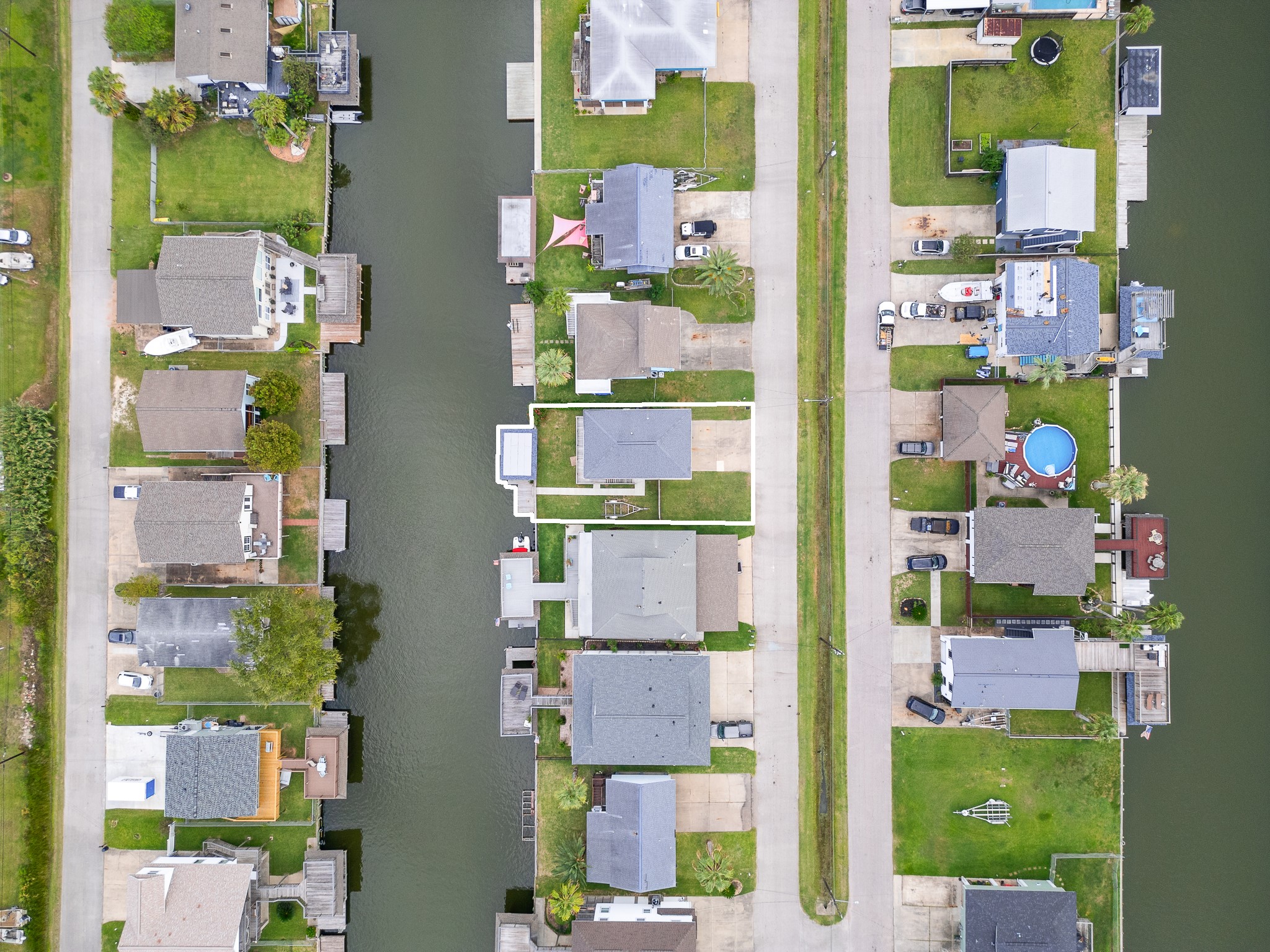 66 Tarpon Street, Bayou Vista, TX 77563