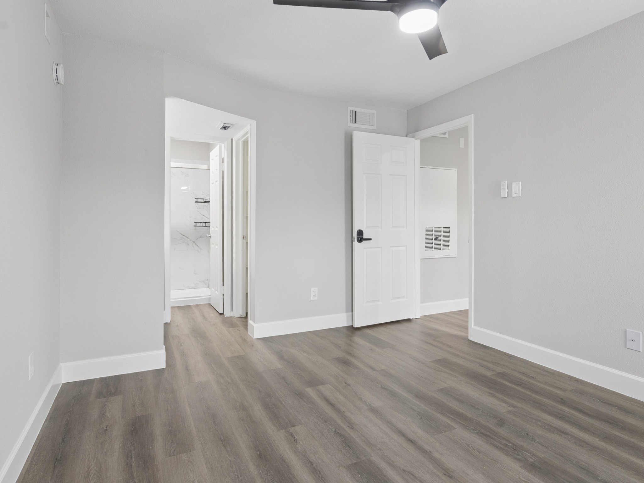 Master Bedroom with ensuite bathroom.