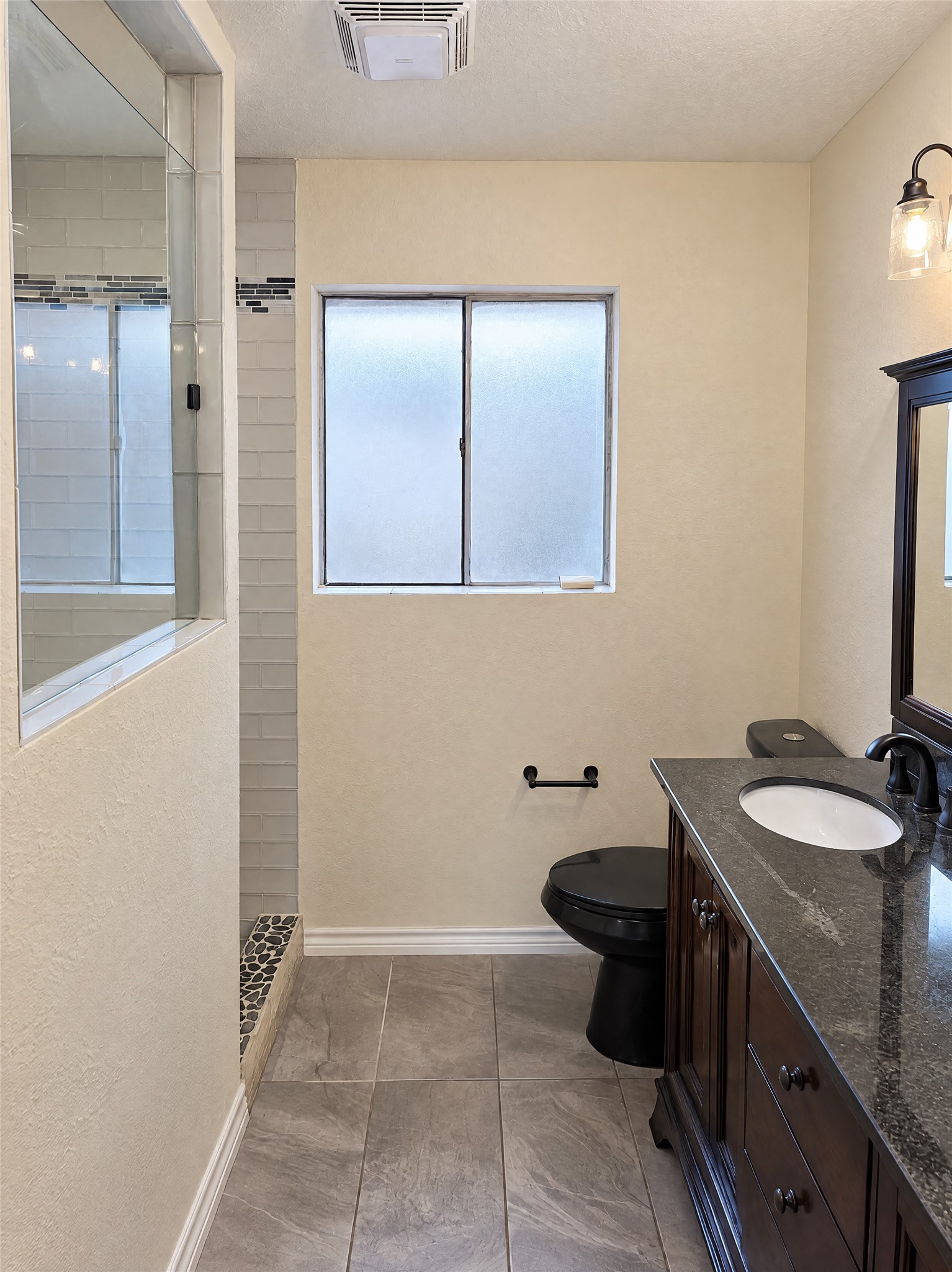 16411 Amcreek Road, Houston, TX 77068