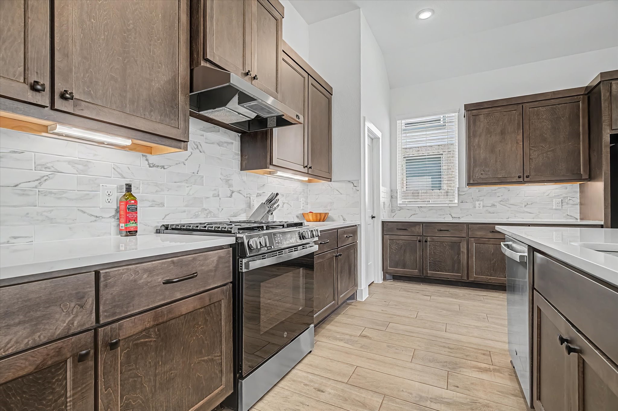 3851 Mulberry Farms Drive, Santa Fe, TX 77510