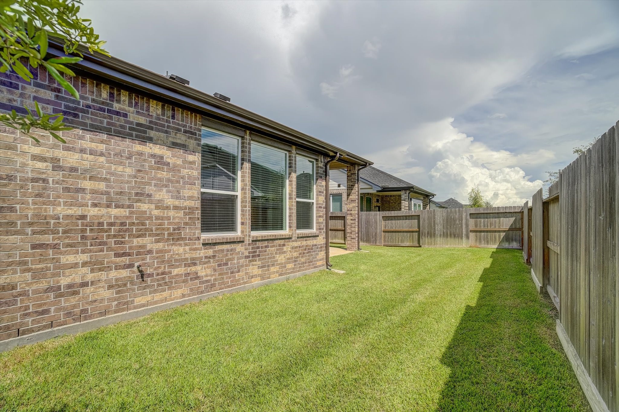 3851 Mulberry Farms Drive, Santa Fe, TX 77510