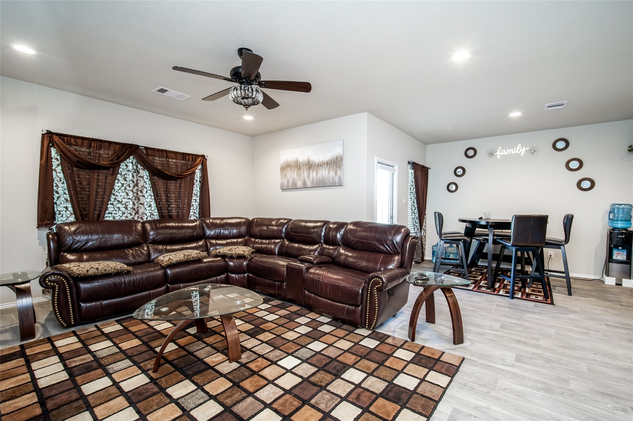 6802 Amber Cliff Lane, Rosenberg, TX 77469