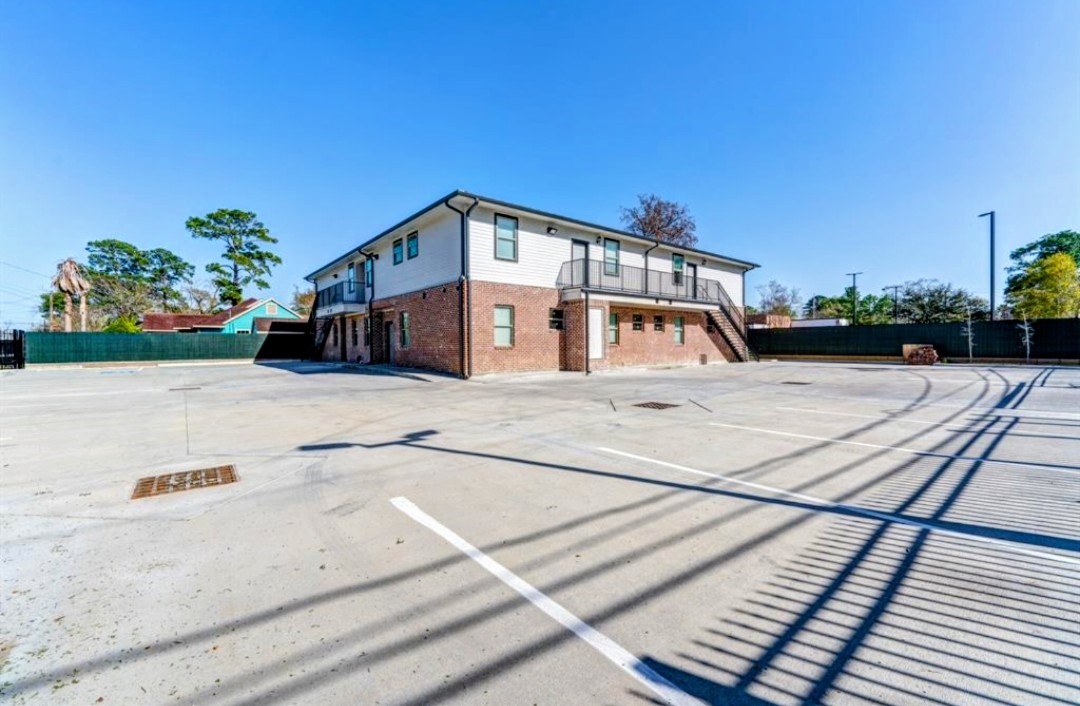 2906 Berry Road, #6, Houston, TX 77093