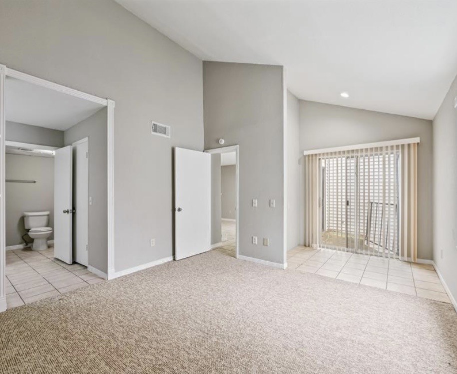 9809 Richmond Avenue, #E14, Houston, TX 77042