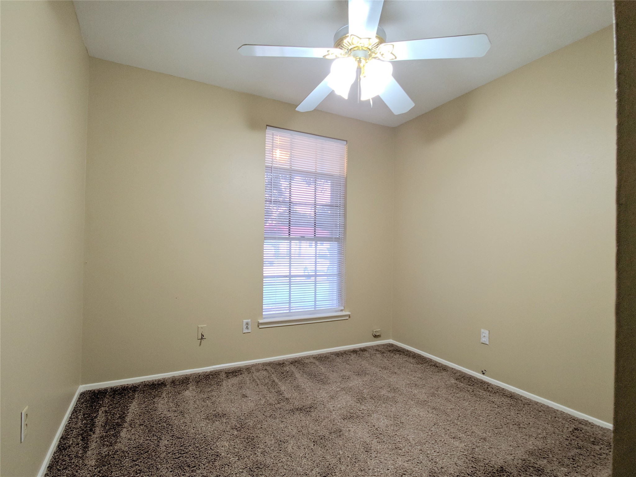14826 Weil Place, Houston, TX 77060