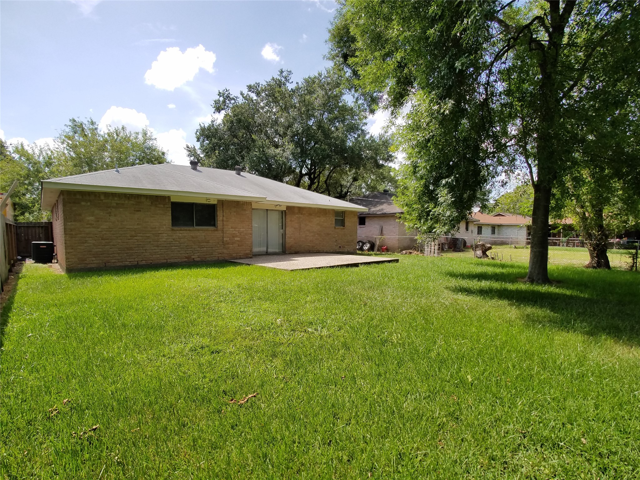 14826 Weil Place, Houston, TX 77060
