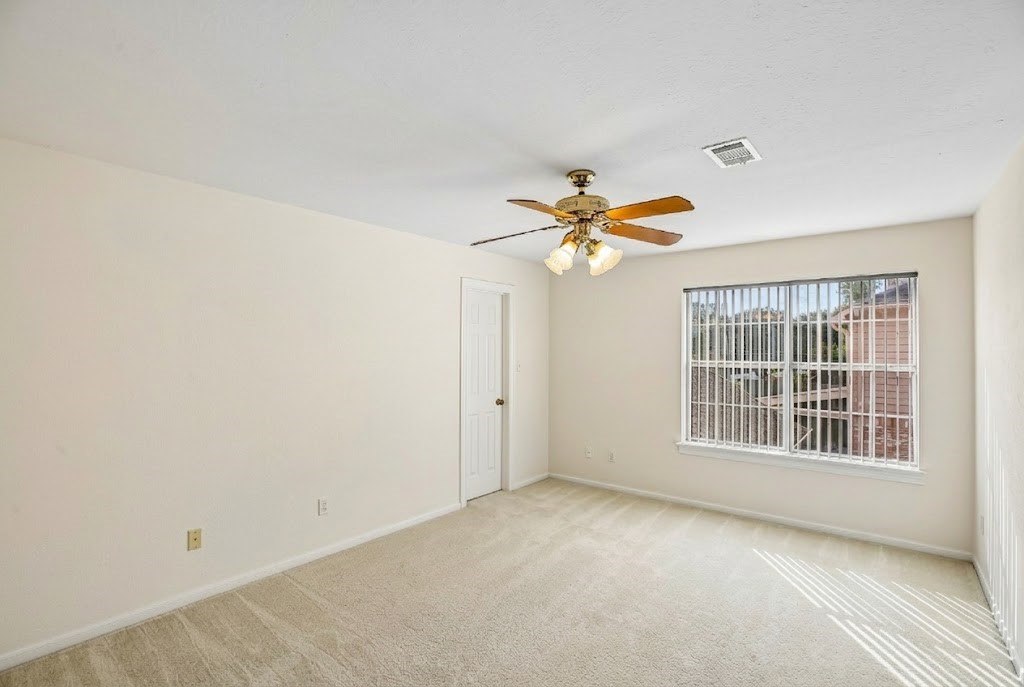 5214 Summer Snow Drive, Houston, TX 77041