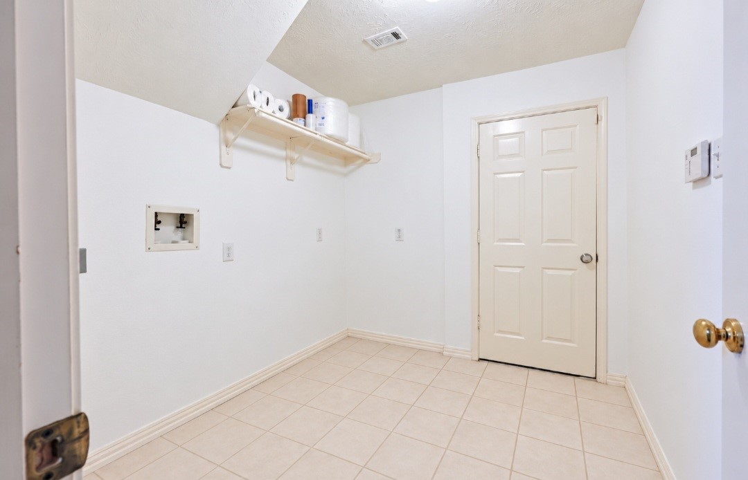 Utility rm off the garage