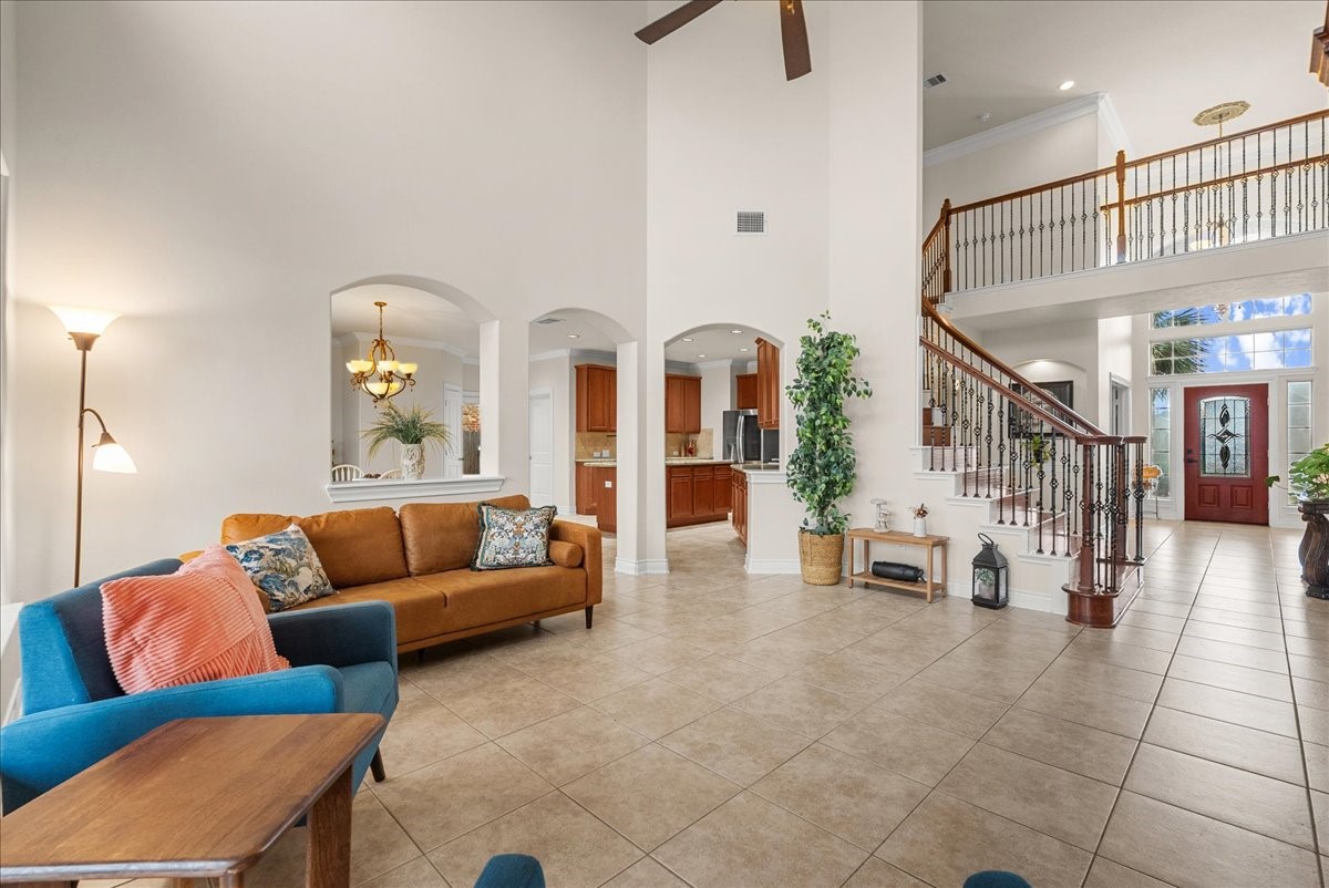 5230 Lagoon Court, Bacliff, TX 77518