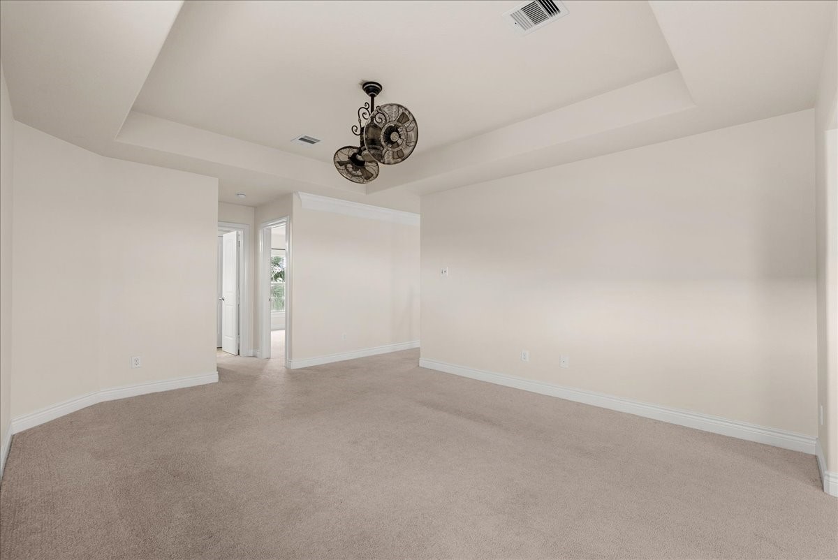 5230 Lagoon Court, Bacliff, TX 77518