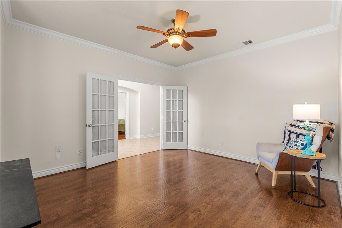 5230 Lagoon Court, Bacliff, TX 77518