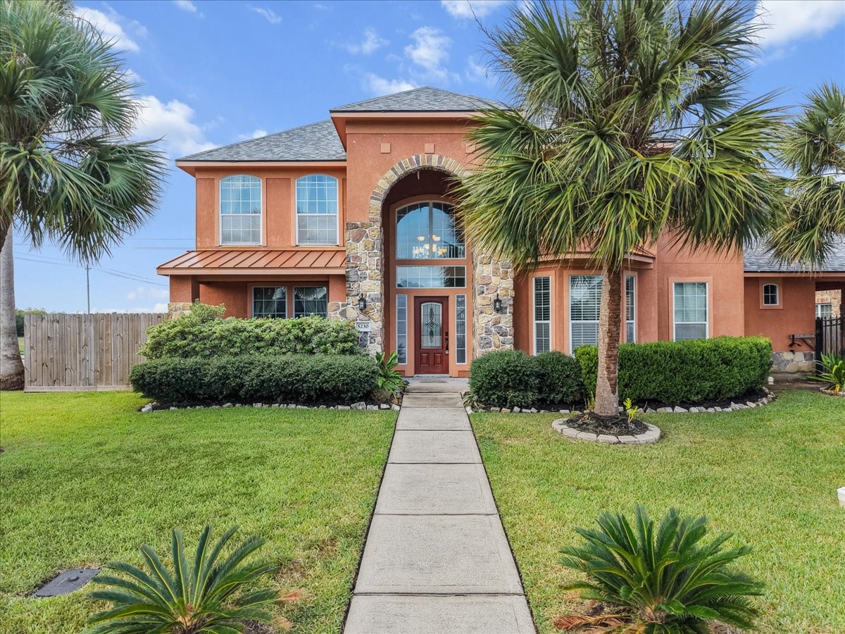 5230 Lagoon Court, Bacliff, TX 77518