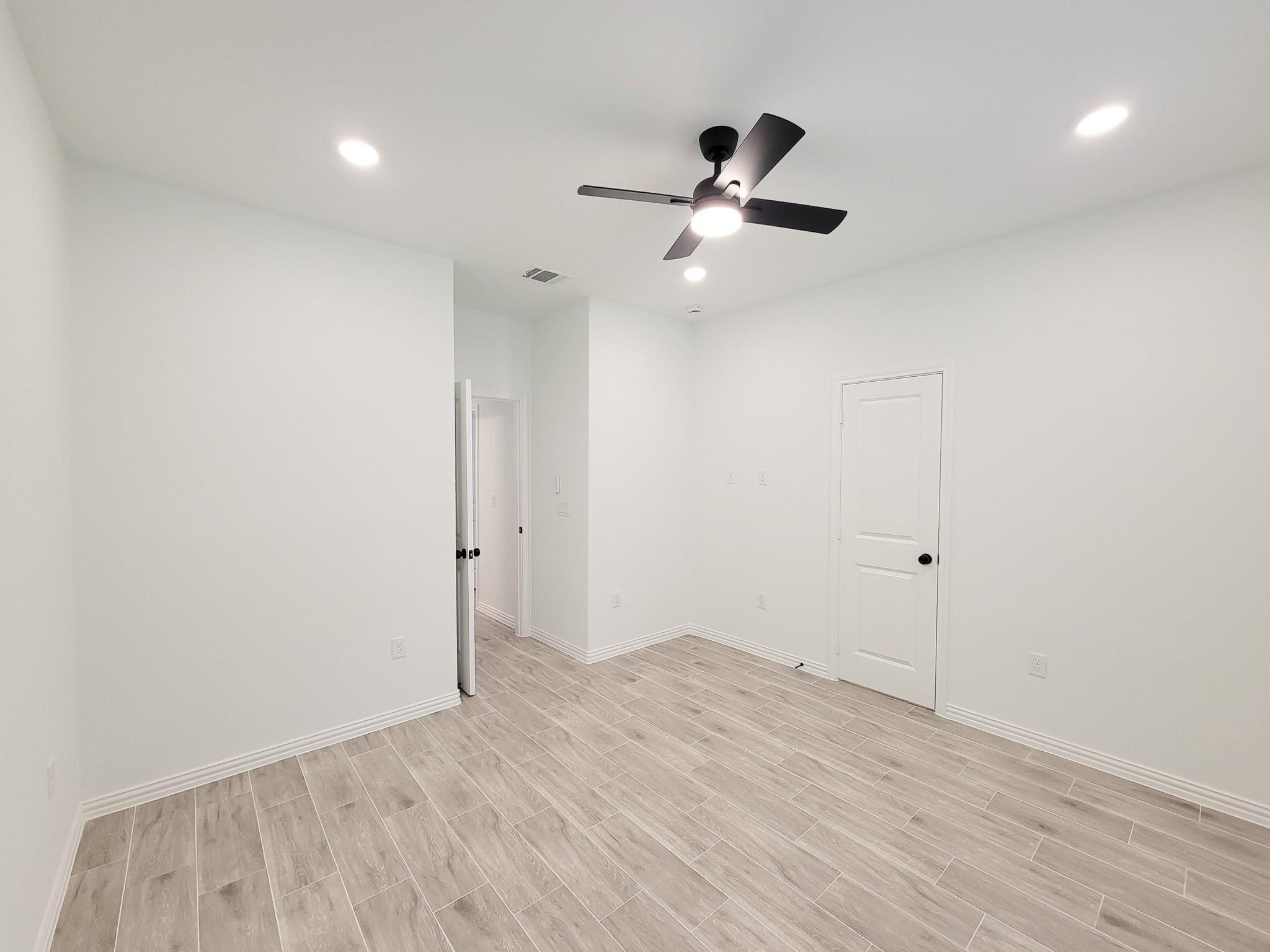 11851 NELWOOD Street, Willis, TX 77318