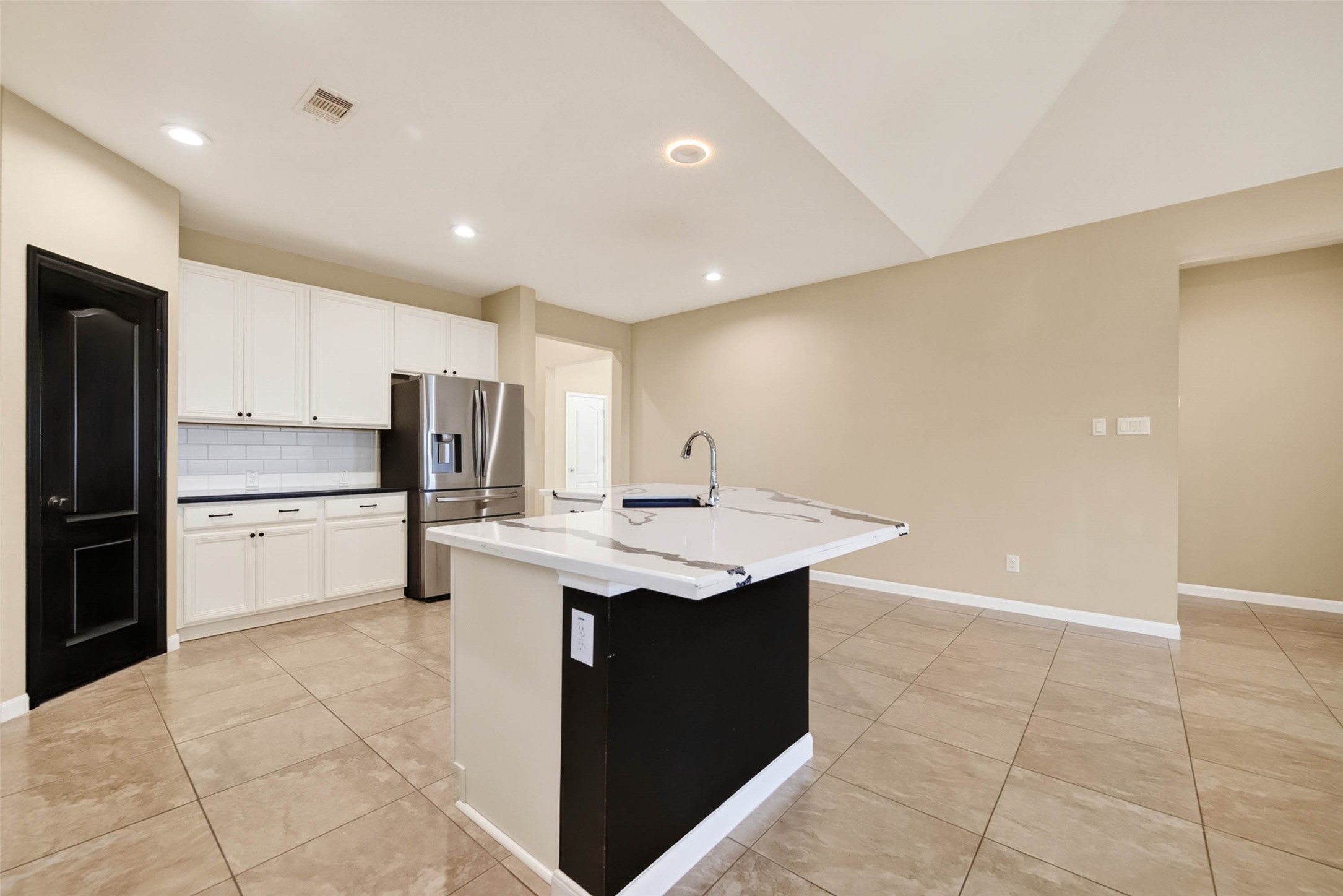 2750 Lomelina Lane, League City, TX 77573