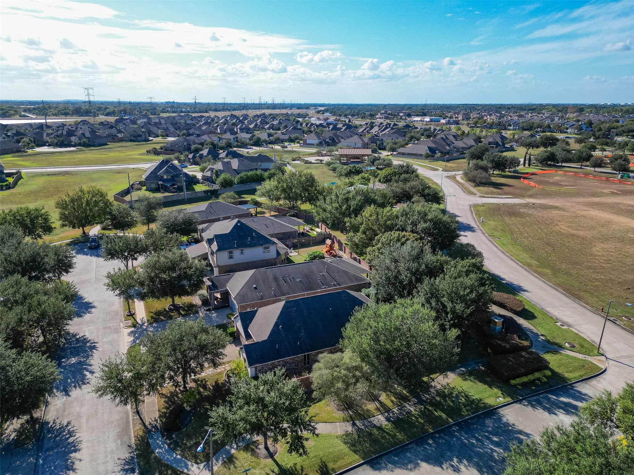 2750 Lomelina Lane, League City, TX 77573