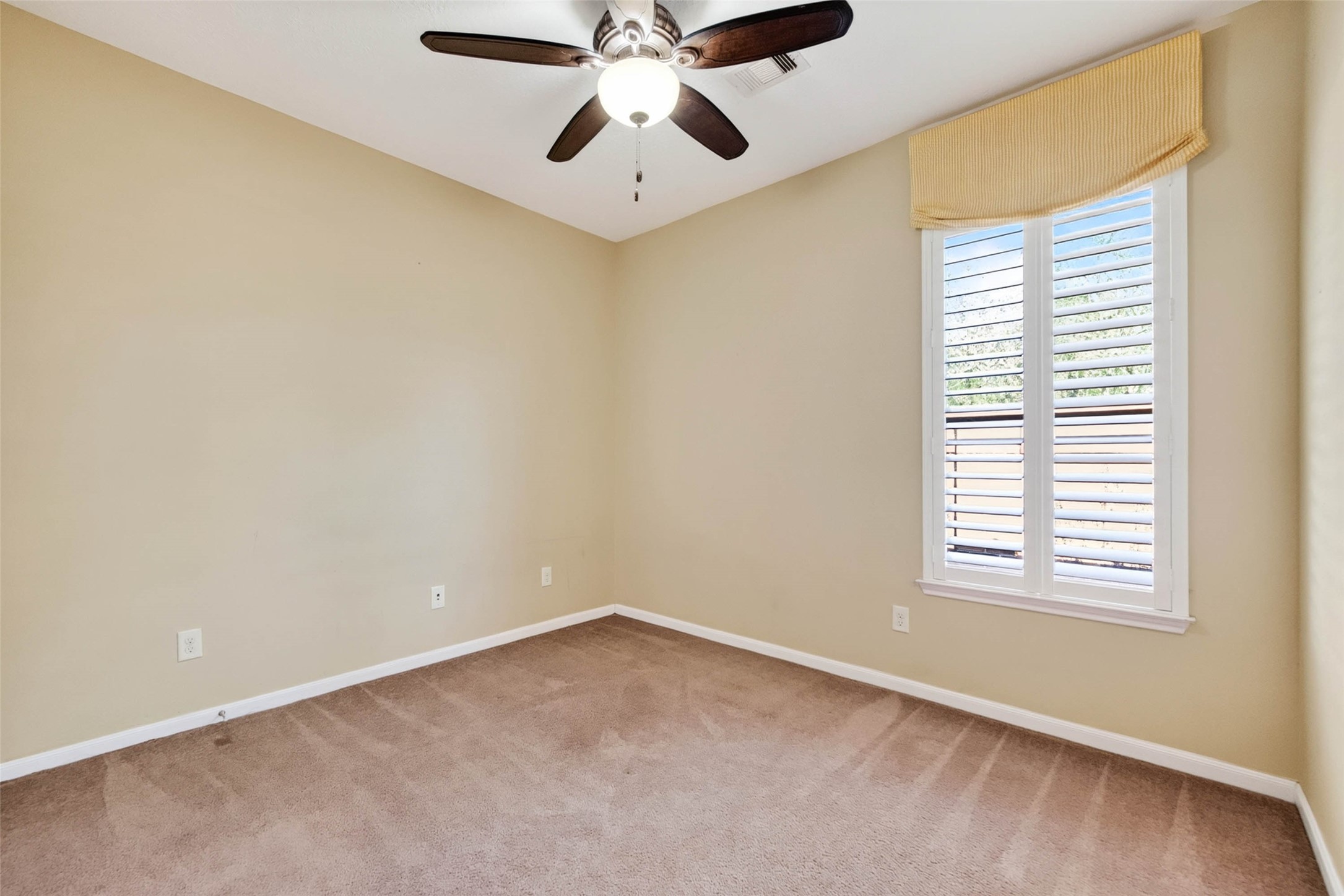2750 Lomelina Lane, League City, TX 77573