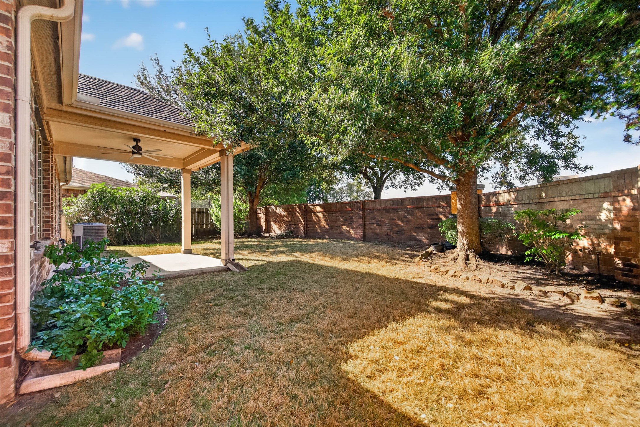 2750 Lomelina Lane, League City, TX 77573