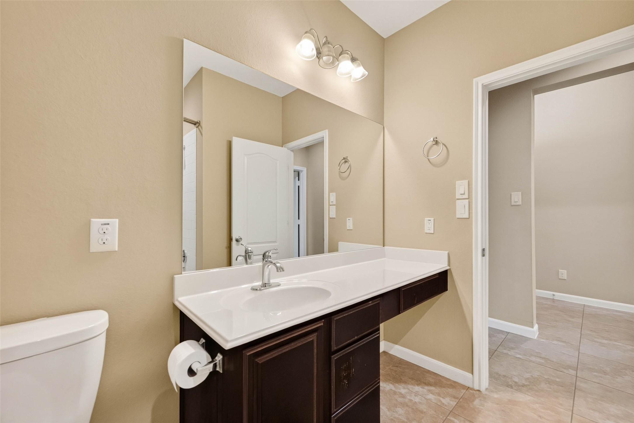 2750 Lomelina Lane, League City, TX 77573