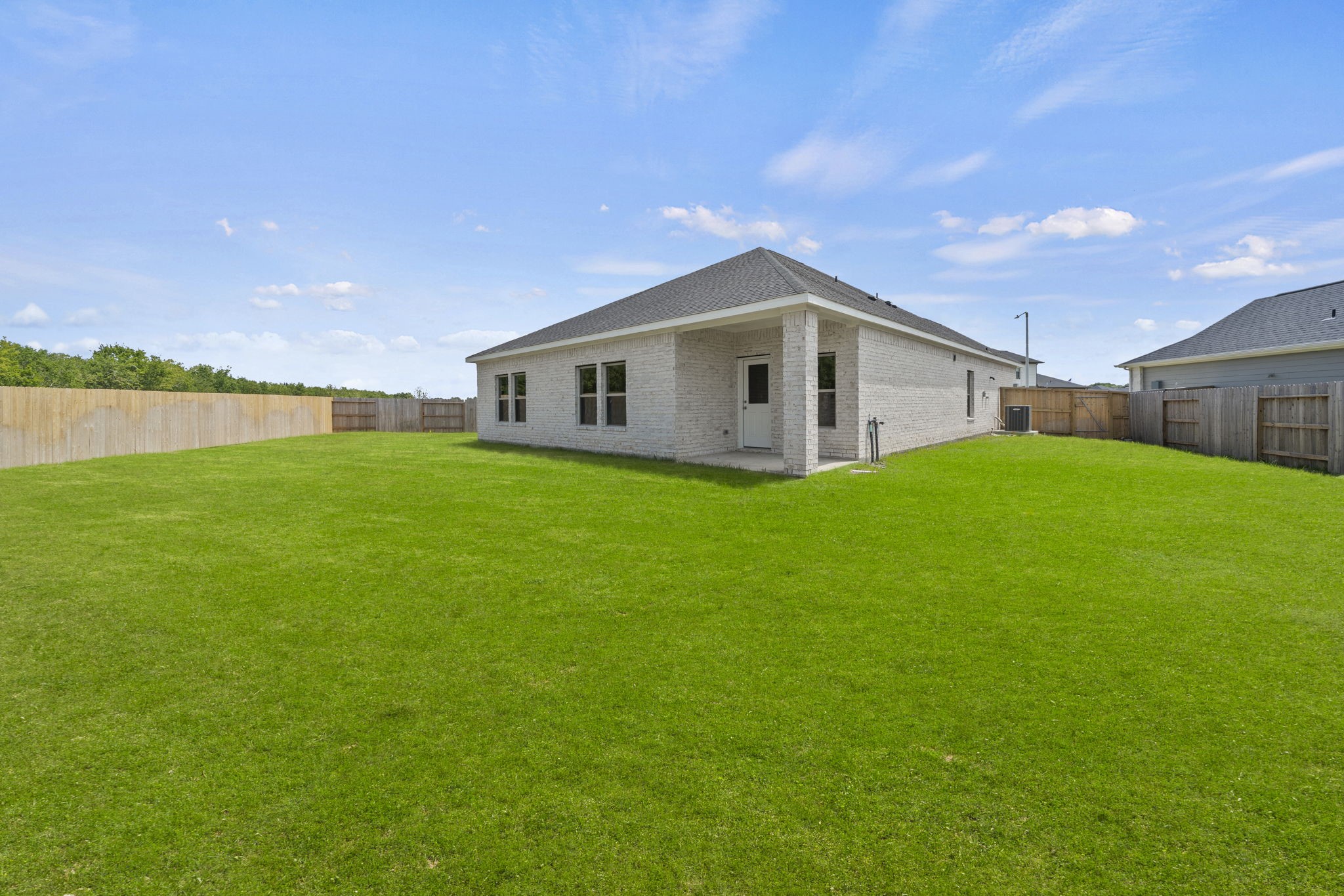 202 Orchard Laurel Drive, Alvin, TX 77511