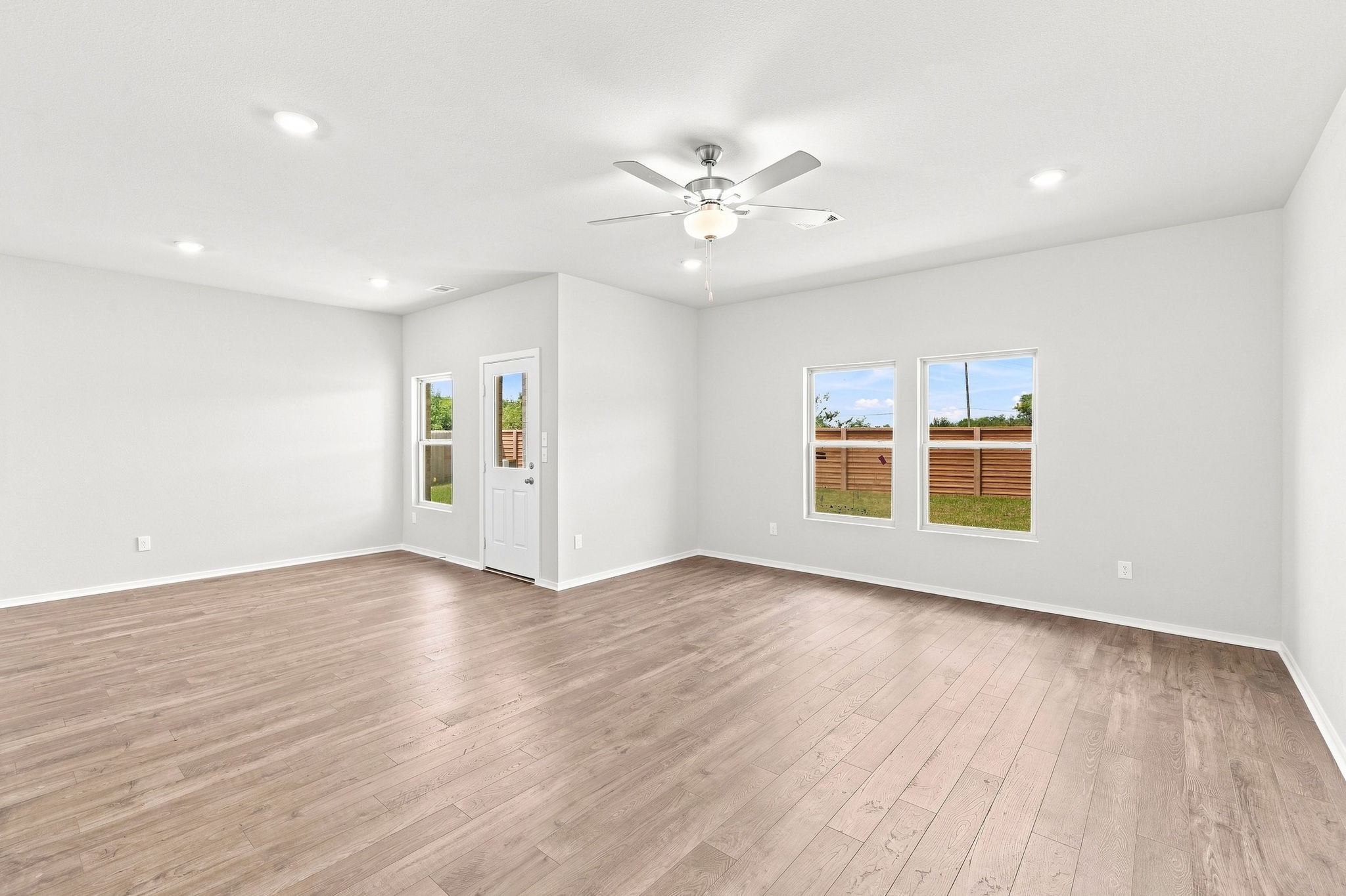 202 Orchard Laurel Drive, Alvin, TX 77511