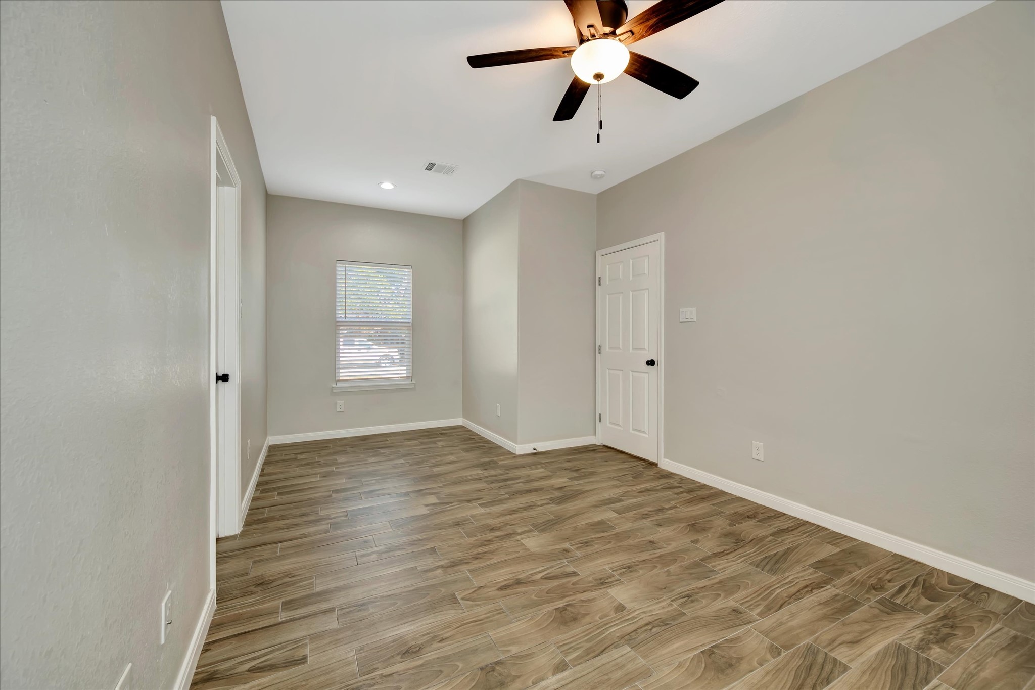 Primary Bedroom with extra cubby area for sitting area or desk