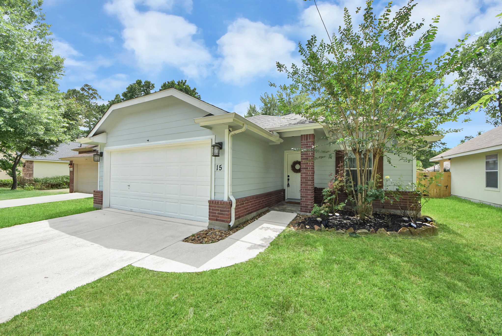 15 Bark Bend Place, The Woodlands, TX 77385