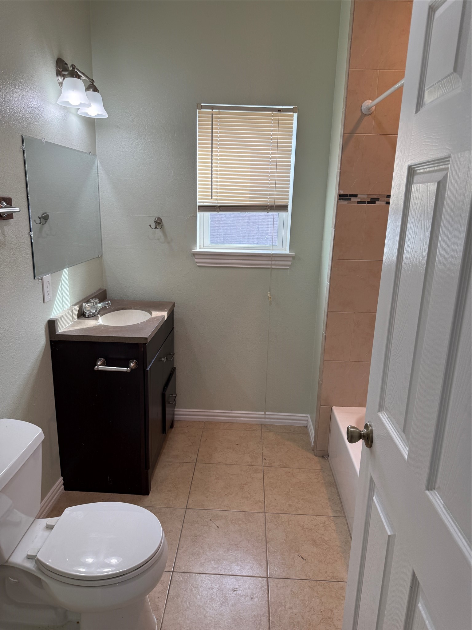 5810 B Stuebner Airline Rd Road, #A, Houston, TX 77091