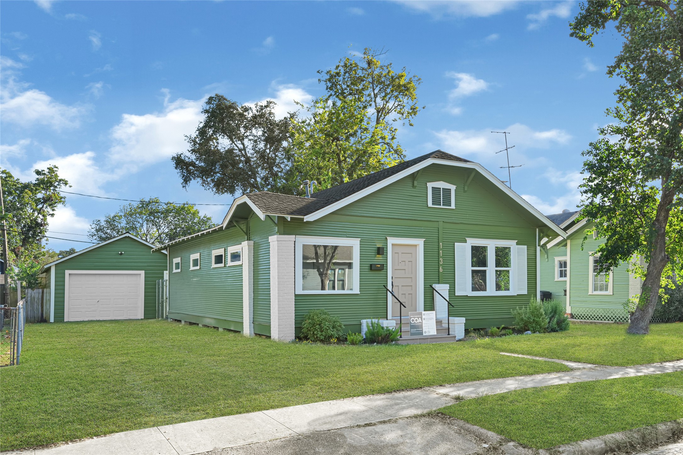 Front/side elevation