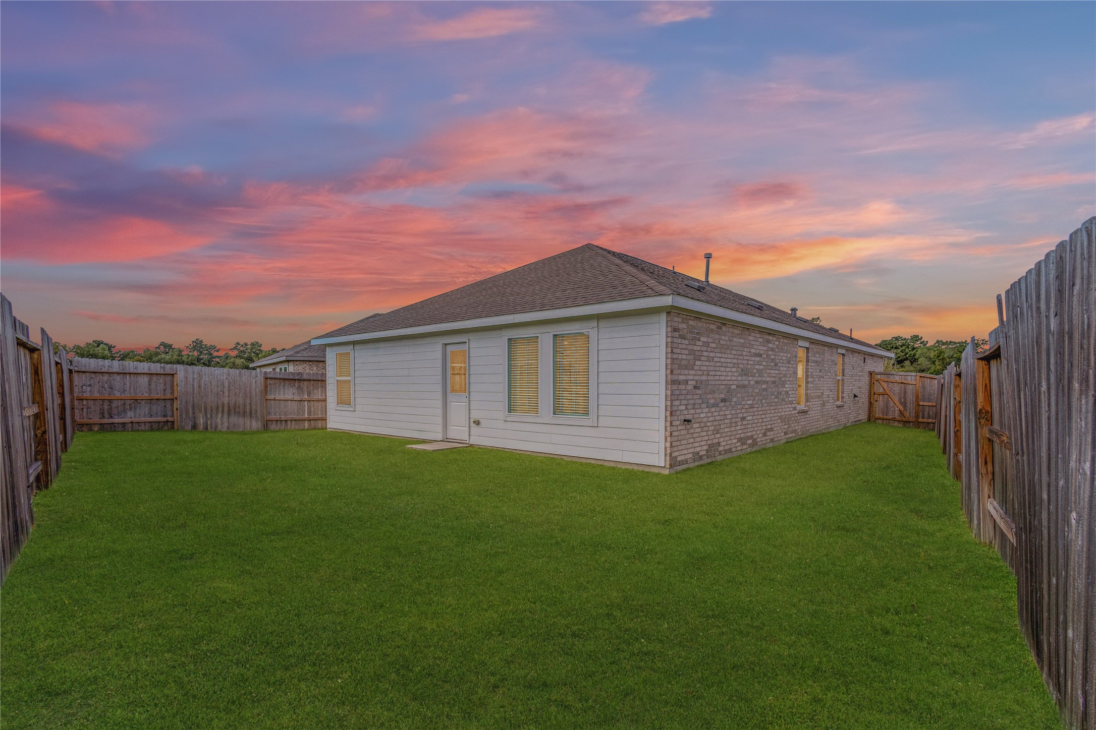 18815 Ribolla Drive, New Caney, TX 77357