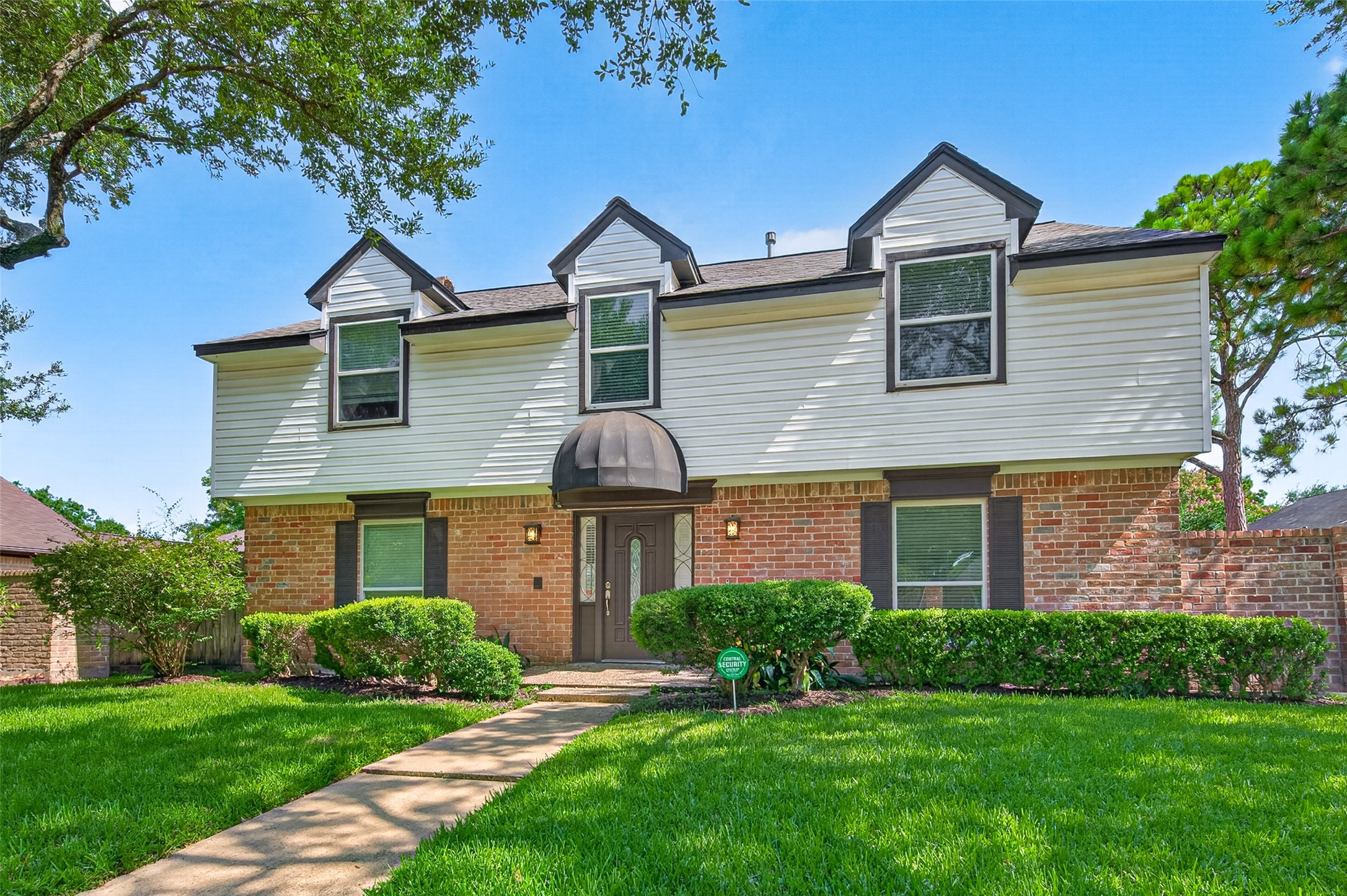 11315 Olympia Drive, Houston, TX 77077