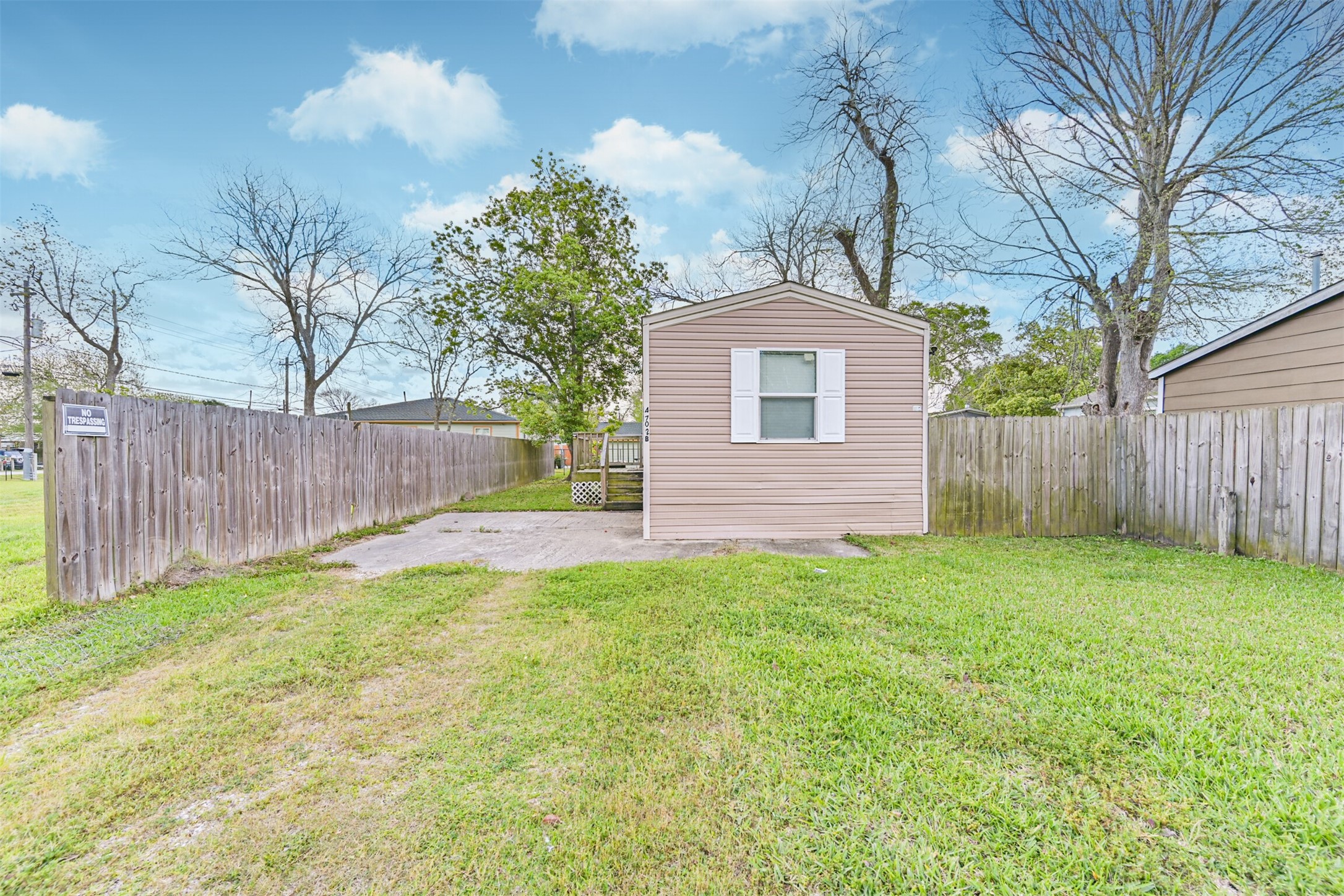 4702 10th Street, Bacliff, TX 77518 4702 10th Street, Bacliff, TX 77518